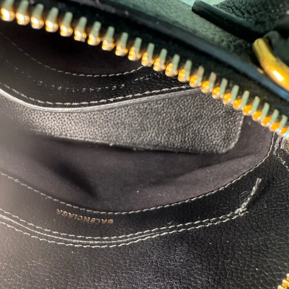 BALENCIAGA XXS VILLE TOP HANDLE BAG - Picture 10 of 11